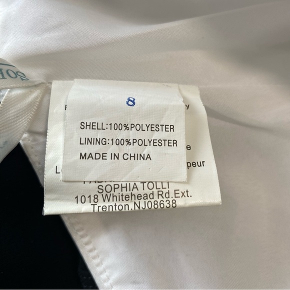 Sophia Tolli - White Lace Sweetheart Neck Midi Dress - 8 - Picture 15 of 16